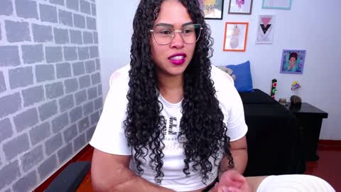 Karen online show from 12.11.24