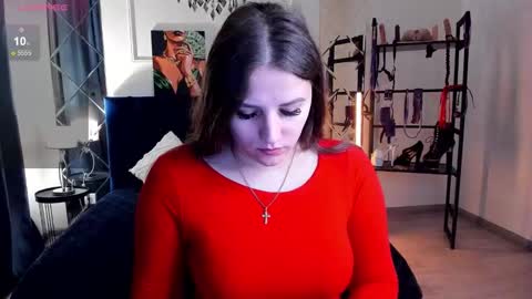 Snapshot of candykimmy chatting on 11.26.25 Sofia online show from 11.26.25