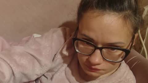 say meow and send tips  online show from 10.31.25