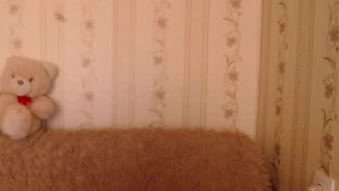 say meow and send tip  online show from 02.14.25