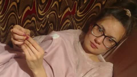 say meow and send tip  online show from 11.30.25