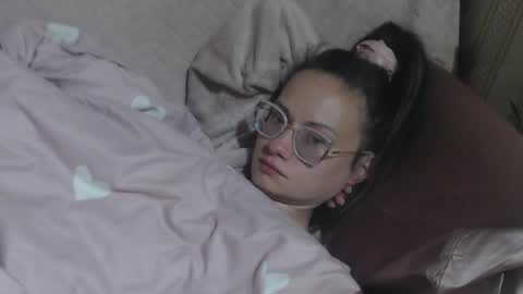 Snapshot of candylady136 chatting on 04.21.26 say meow and send tip online show from 04.21.26