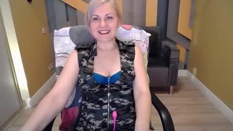 CandyLons online show from 01.09.25