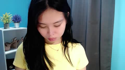 Snapshot of candysweetcum_ chatting on 04.29.26 CALL ME SAM online show from 04.29.26