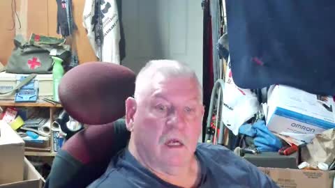 Snapshot of canoelicker69 chatting on 09.09.25 canoelicker69 online show from 09.09.25