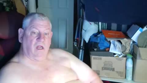 Snapshot of canoelicker69 chatting on 09.10.25 canoelicker69 online show from 09.10.25