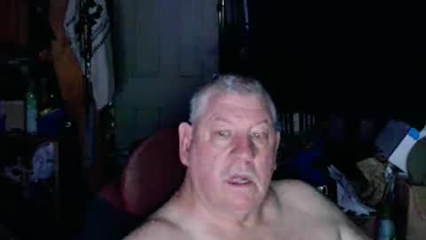 Snapshot of canoelicker69 chatting on 09.15.25 canoelicker69 online show from 09.15.25