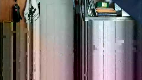 Snapshot of canoelicker69 chatting on 10.04.25 canoelicker69 online show from 10.04.25