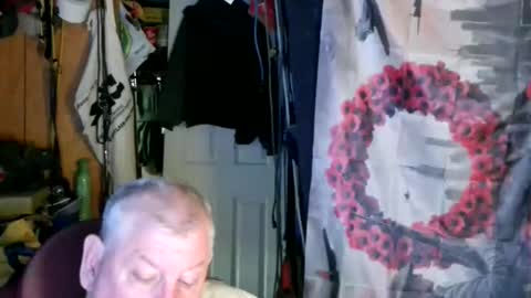 canoelicker69 online show from 04.14.26