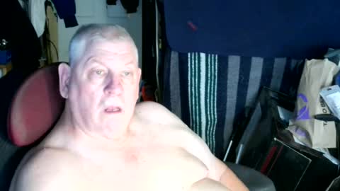 Snapshot of canoelicker69 chatting on 08.02.26 canoelicker69 online show from 08.02.26