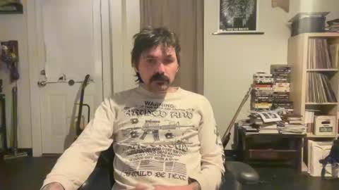 Snapshot of cantleavethehouse chatting on 01.11.25 cantleavethehouse online show from 01.11.25