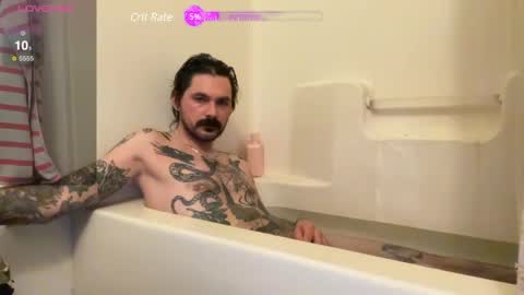 Snapshot of cantleavethehouse chatting on 02.26.25 cantleavethehouse online show from 02.26.25