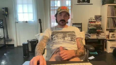 Snapshot of cantleavethehouse chatting on 02.27.25 cantleavethehouse online show from 02.27.25