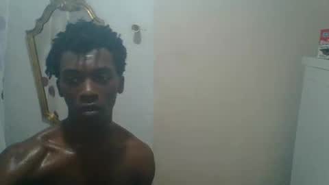 Snapshot of capitain19 chatting on 12.11.24 judal Xcam online show from 12.11.24