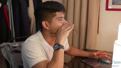 Snapshot of capizzi_ chatting on 12.01.24 David Capizzi online show from 12.01.24