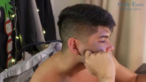 Snapshot of capizzi_ chatting on 12.10.24 David Capizzi online show from 12.10.24