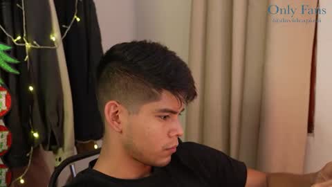 Snapshot of capizzi_ chatting on 12.11.24 David Capizzi online show from 12.11.24