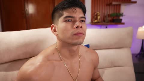 Snapshot of capizzi_ chatting on 09.26.25 David Capizzi online show from 09.26.25