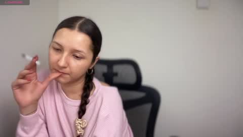 Emma online show from 01.15.25