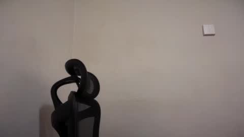 Emma online show from 10.20.25