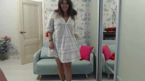 Snapshot of cappuchinno chatting on 11.02.25 cappuchinno online show from 11.02.25