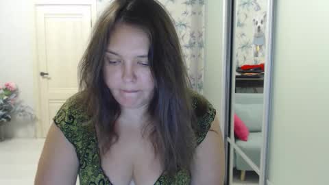 Snapshot of cappuchinno chatting on 11.06.25 cappuchinno online show from 11.06.25