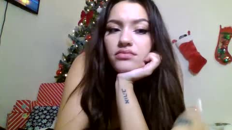 caramelmami26 online show from 12.25.24