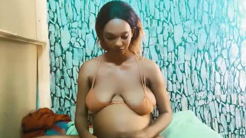 Snapshot of caramelminxxx1 chatting on 02.10.26 caramelminxxx1 online show from 02.10.26