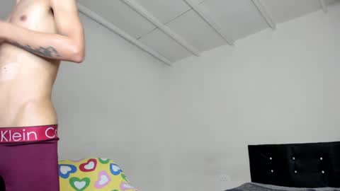 Carlos and Cristian  online show from 01.23.25