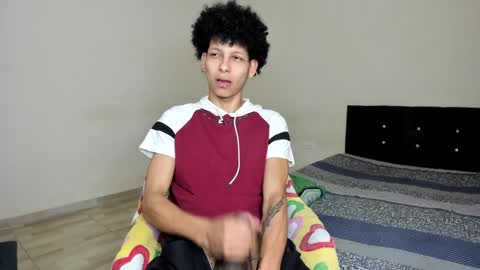 Carlos and Cristian  online show from 02.05.25