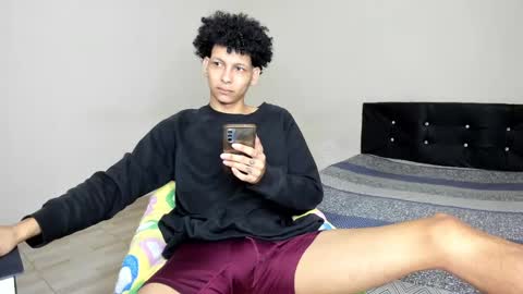 Carlos and Cristian  online show from 02.12.25