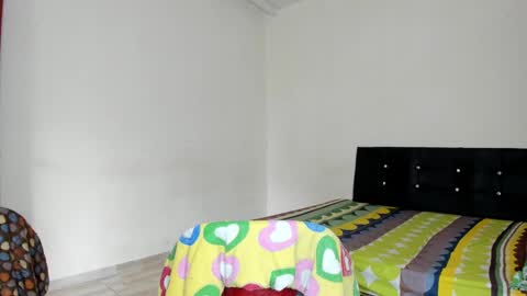 Carlos and Cristian  online show from 02.28.25