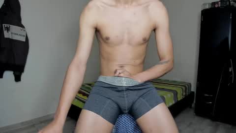 Carlos and Cristian  online show from 03.10.26