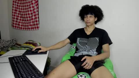 Carlos and Cristian  online show from 04.24.26