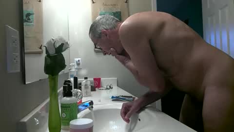 Snapshot of caressluving chatting on 09.20.25 Caressluving online show from 09.20.25