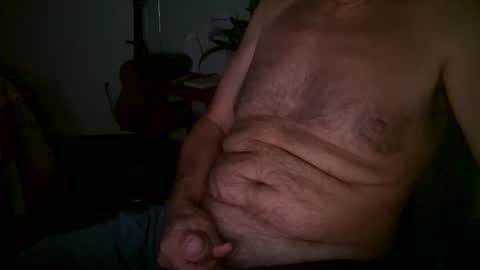 Snapshot of caressluving chatting on 10.02.25 Caressluving online show from 10.02.25