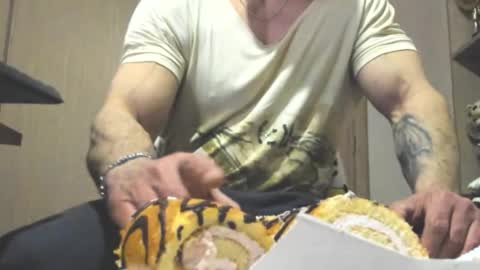 Laz online show from 02.11.26