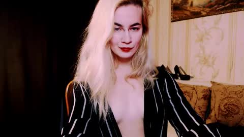 Carin online show from 11.10.25