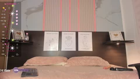 Snapshot of carla_daft chatting on 01.08.25 Carla online show from 01.08.25