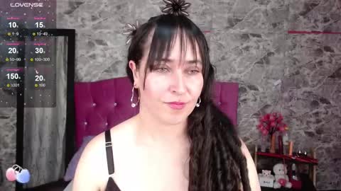 Carla naugthy  online show from 01.20.25