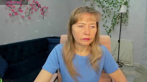 Carla Vogue online show from 11.29.25