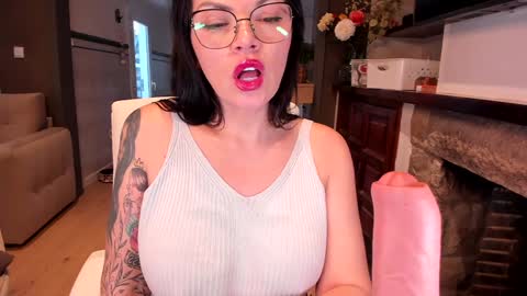 Carla Connor online show from 01.19.25