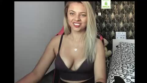 Snapshot of carlastacefun chatting on 06.25.26 CarlaStaceFun online show from 06.25.26