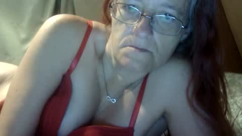 Snapshot of carleeswoman08 chatting on 06.02.26 carleeswoman08 online show from 06.02.26