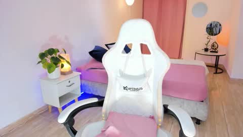 Alejandra online show from 02.27.26