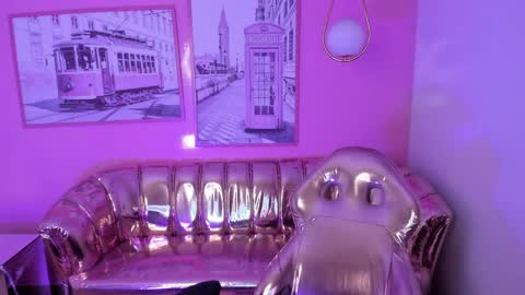 CARLYE   online show from 01.31.25