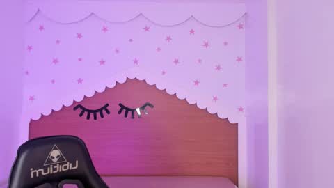 CARLYE   online show from 09.12.25