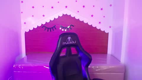 CARLYE   online show from 09.25.25