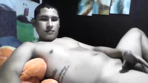 carlos221230807825 online show from 05.18.26