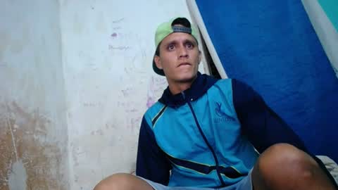 Snapshot of carlos_steven chatting on 07.16.26 carlos_steven online show from 07.16.26